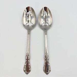 Oneida Oneidaware Whittier Pierced Serving Spoons Set of 2 Stainless Steel